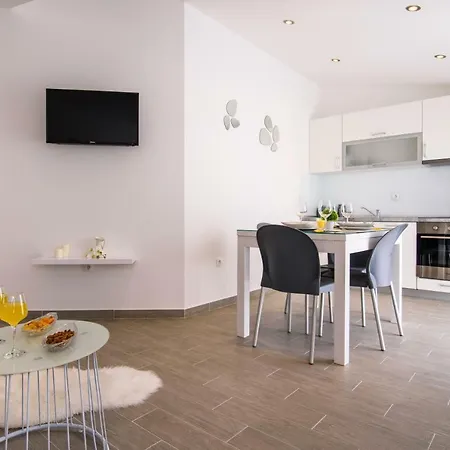 Apartment Vengo *