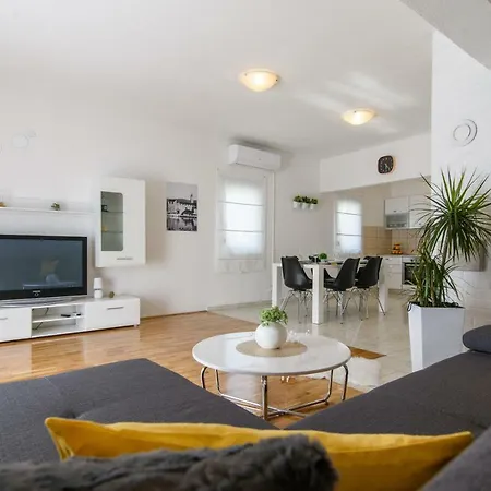 Apartment Vengo *