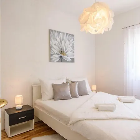 Vengo Apartment Trogir